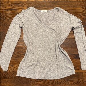 Rag & Bone Heather Gray V-Neck Long Sleeve Top
